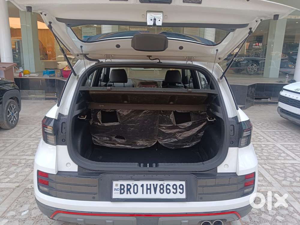 Hyundai Venue N Line 1.0 N8 Turbo Dct, 2024, Petrol