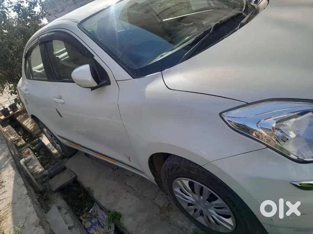 Maruti Suzuki Dzire Aug 2024 Cng & Hybrids 73000 Km Driven