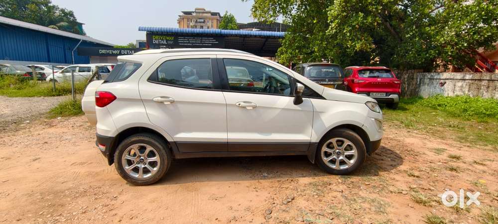 Ford Escort Alpha 1.6, 2018, Petrol