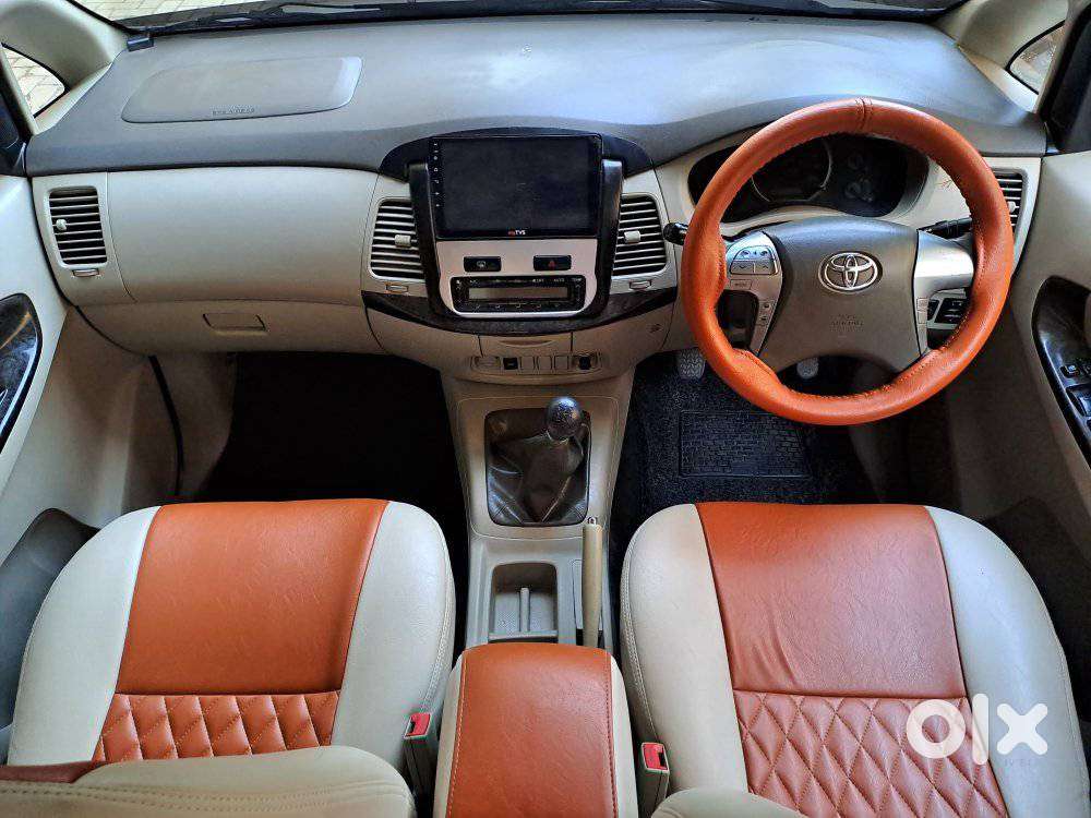 Toyota Innova 2.5 Z Diesel 7 Seater, 2014, Diesel