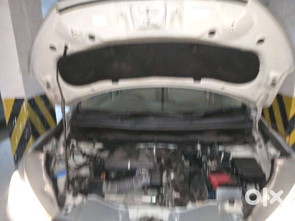 Maruti Suzuki Ertiga Vxi (o) Cng, 2024, Cng & Hybrids