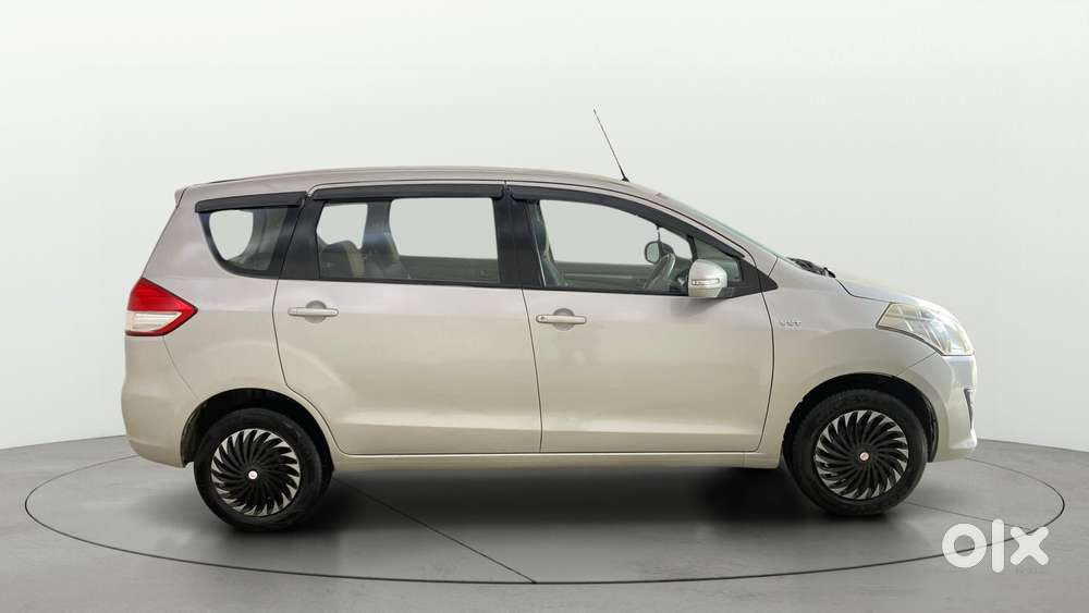 Maruti Suzuki Ertiga 2012-2015 Vxi Cng, 2014, Cng & Hybrids