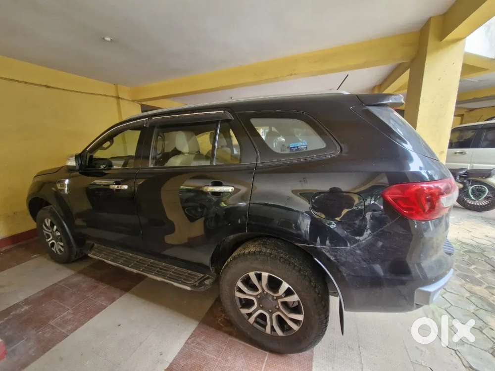 Ford Endeavour 2.0l Titanium Plus 2020 4×4 At