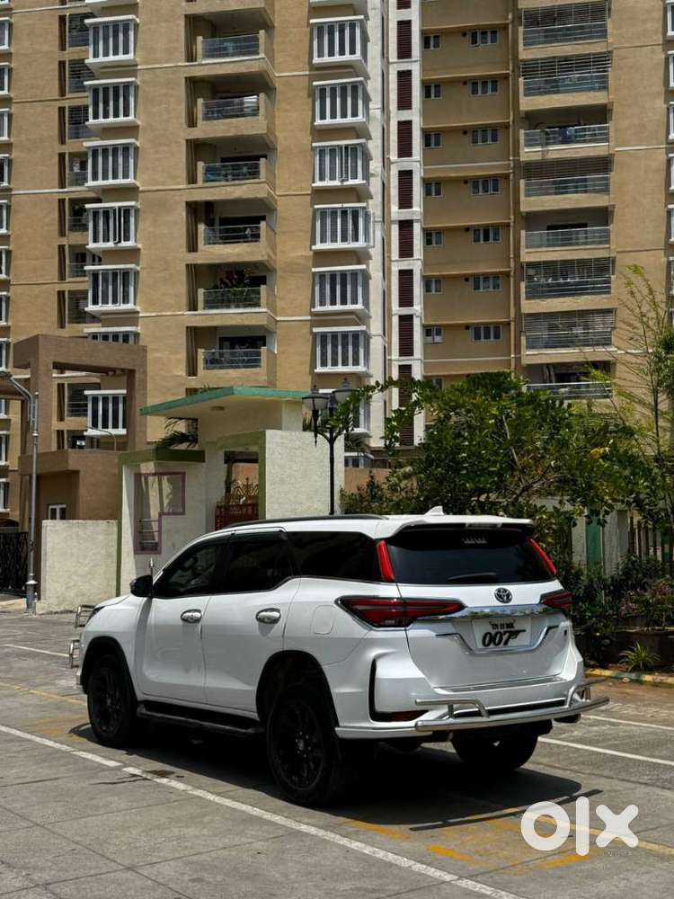 Toyota Fortuner 2.8 Gr-s, 2023, Diesel