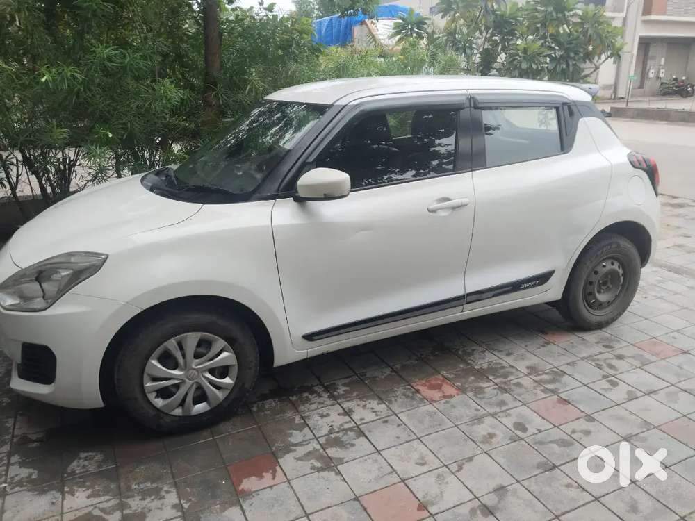 Maruti Suzuki Swift Vxi 2018