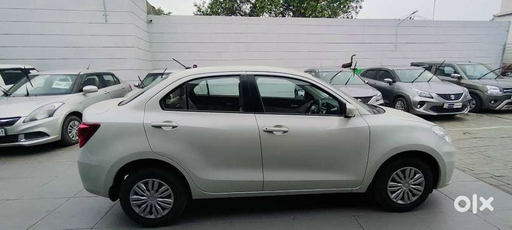 Maruti Suzuki Dzire 1.2 Vxi, 2023, Petrol