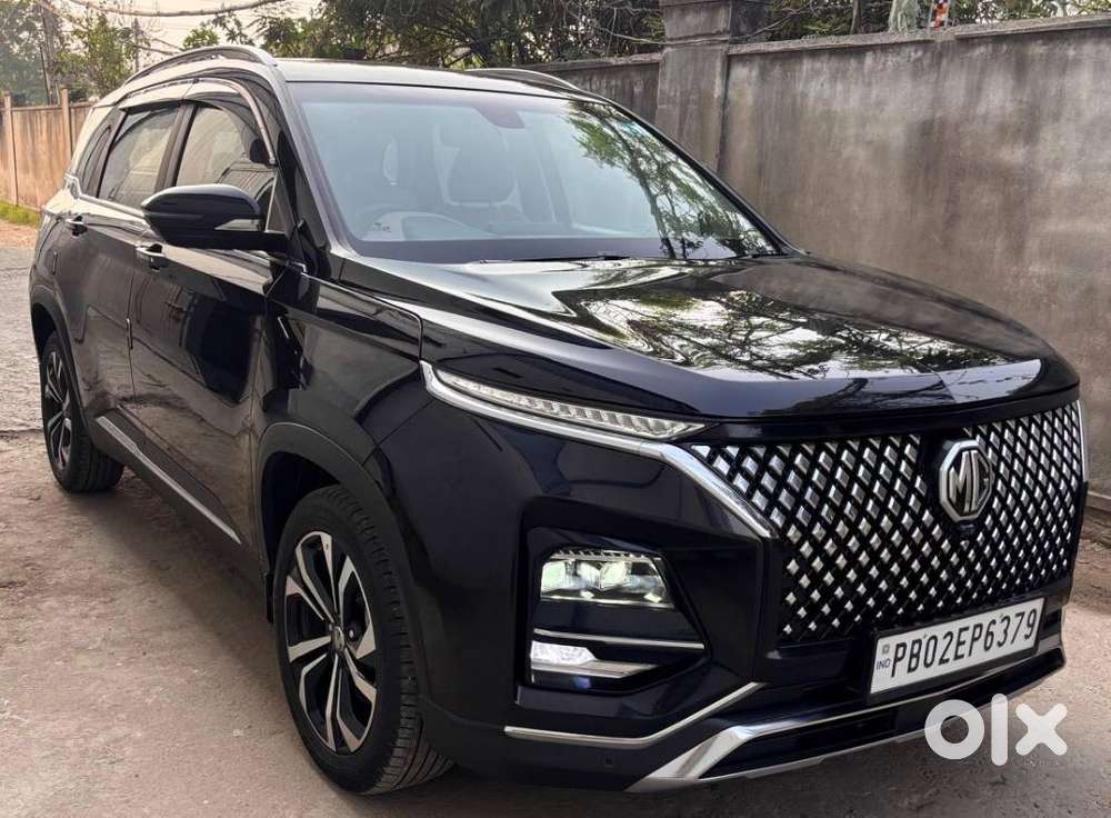 Mg Hector Plus, 2023, Petrol