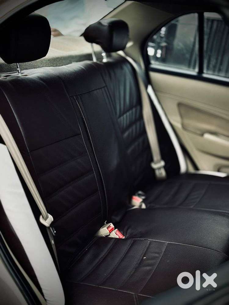 Maruti Suzuki Dzire Vxi Ags, 2014, Petrol
