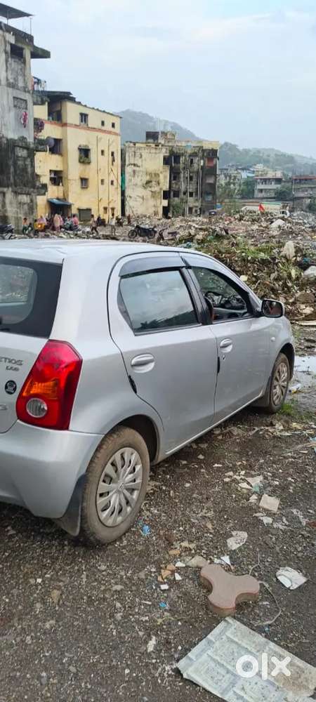 Want To Sell Urgently Toyota Etios Liva 2012 Second-owner Car