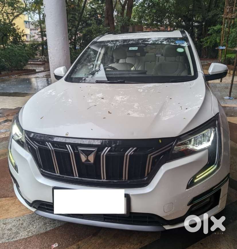 Mahindra Xuv700 2.0 Ax 7 Petrol At Str, 2022, Petrol
