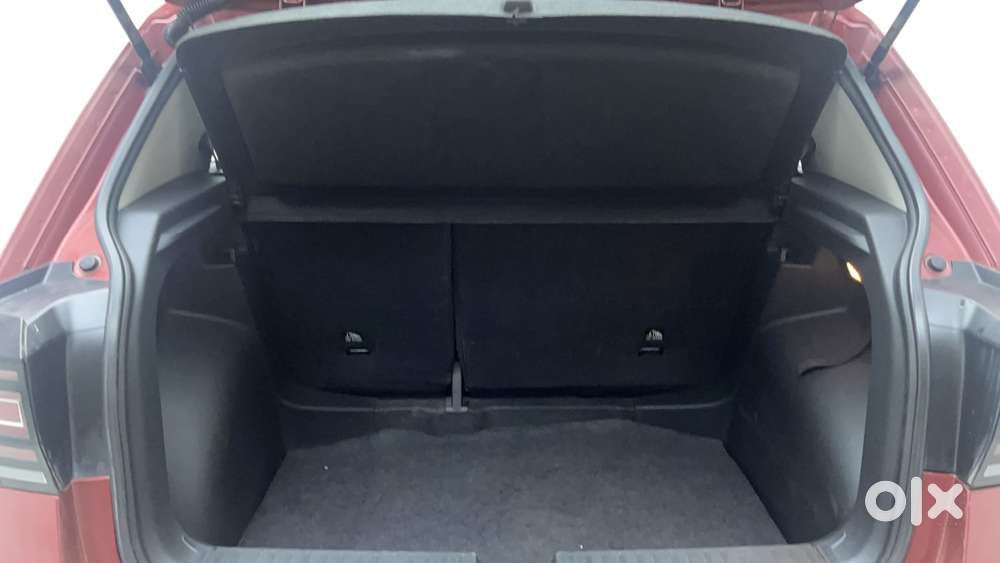 Volkswagen Taigun Topline 1.0 Tsi Mt (electric Seats), 2022, Petrol