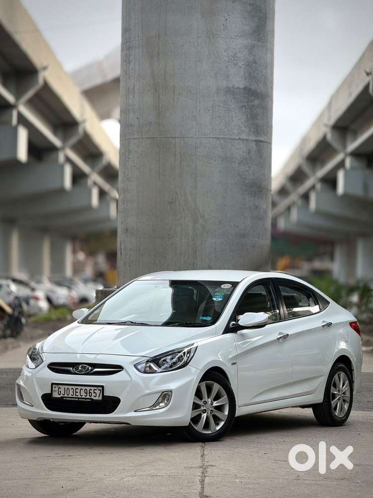 Hyundai Verna Fluidic 1.6 Crdi Sx Opt, 2012, Diesel
