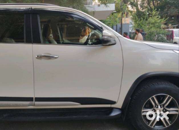 Toyota Fortuner Diesel 2019