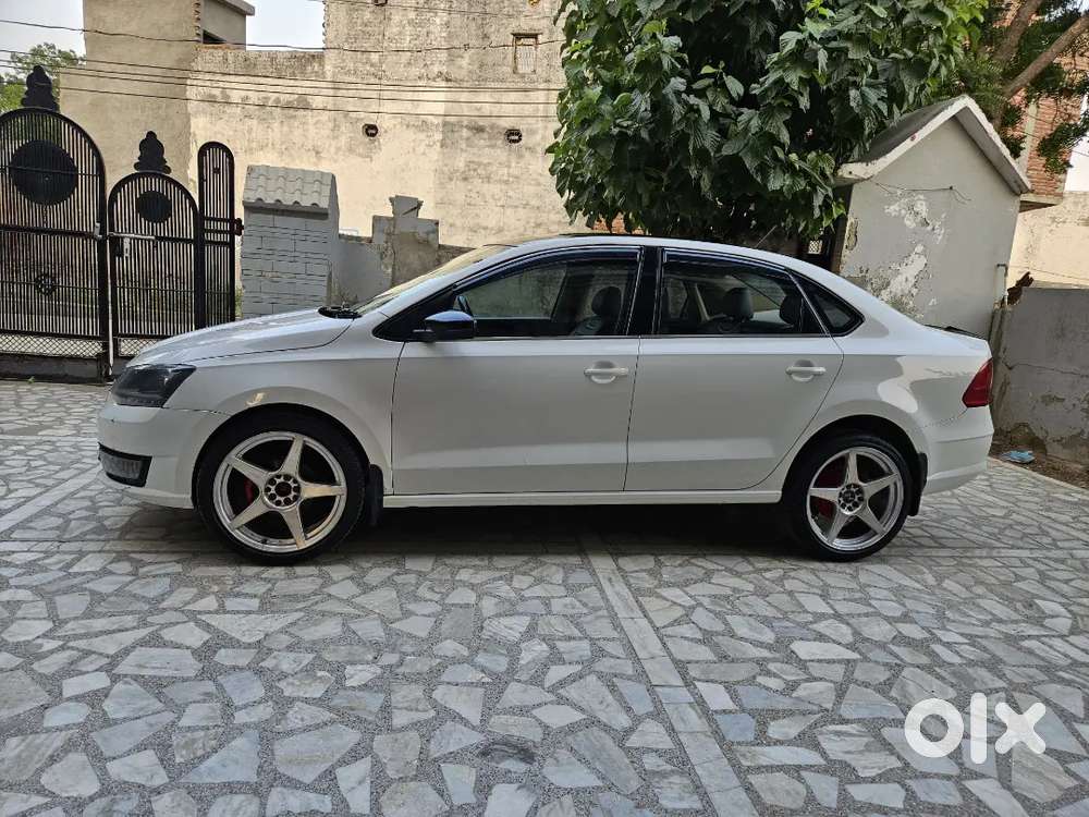 Skoda Rapid Tsi 2021