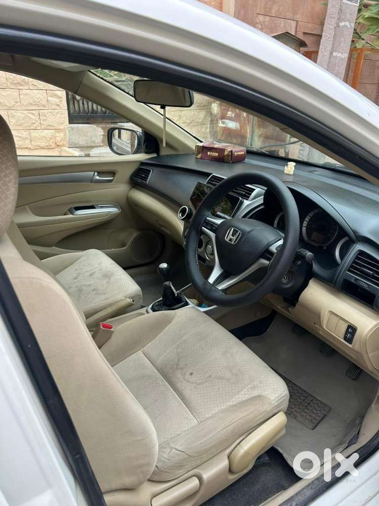 Honda City 2011 Petrol Well Maintained