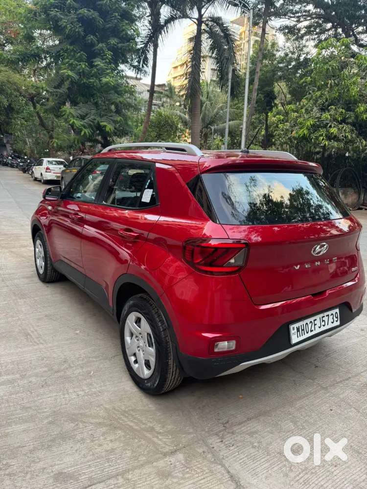 Hyundai Venue S Automatic