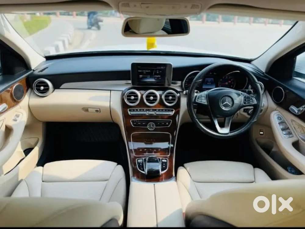 Mercedes-benz C Class 2015 Petrol 59000 Km Driven