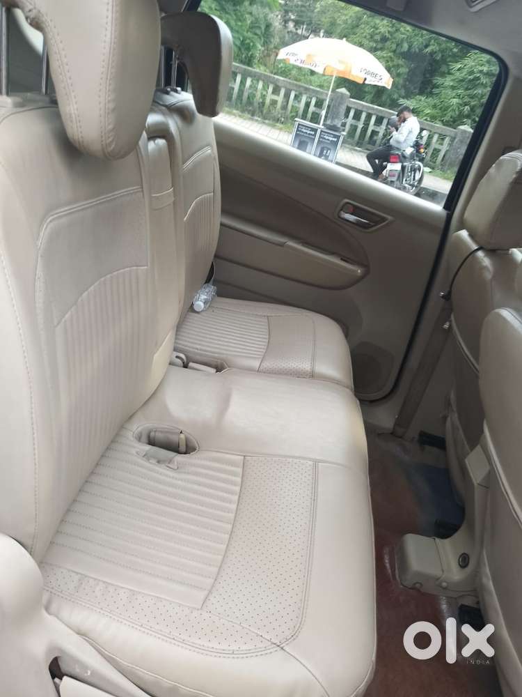 Maruti Suzuki Ertiga Zxi (o) Cng [2022-2023], 2017, Cng & Hybrids