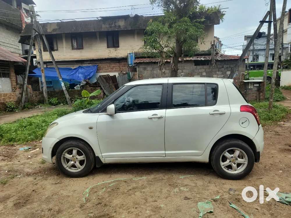 Urgent Sale: Maruti Suzuki Swift 2008