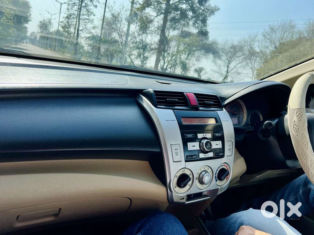 Honda City V Inspire, 2011, Cng & Hybrids