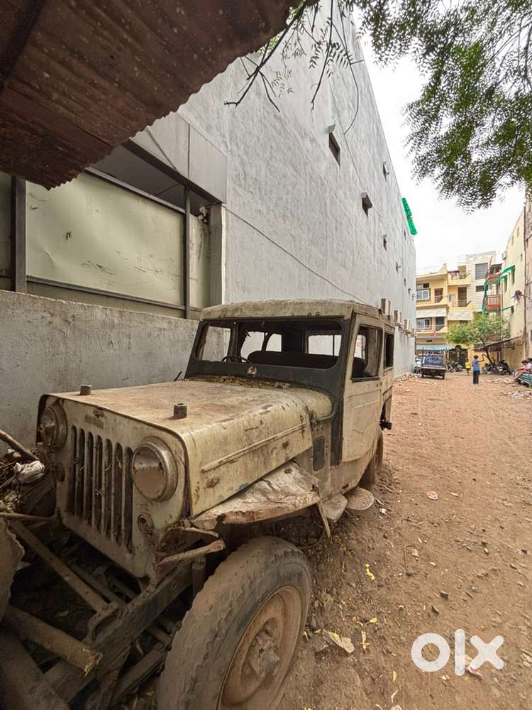 Mahindra Jeep Classic 1988 Year