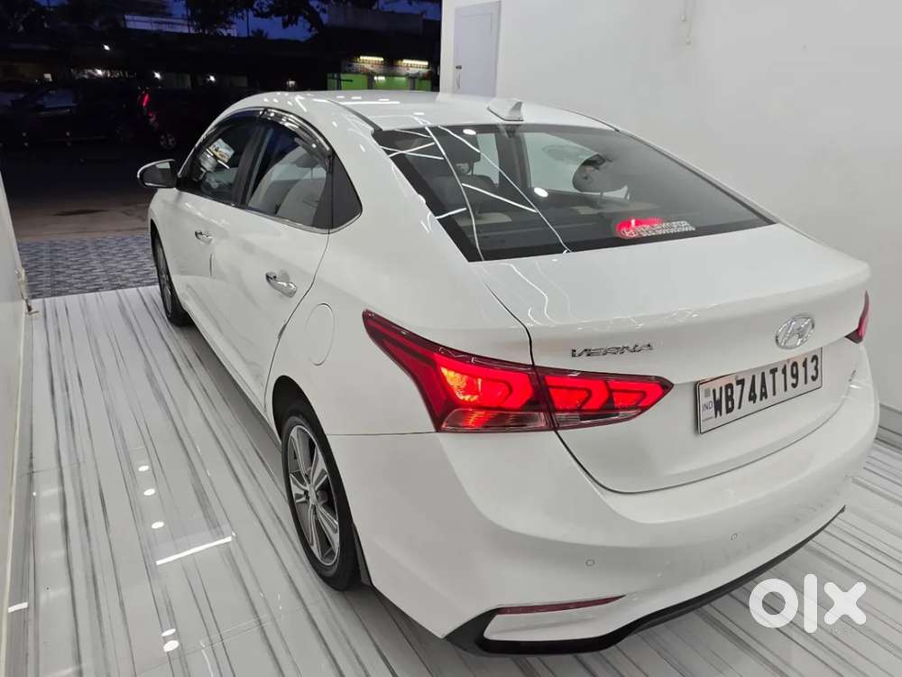 Hyundai Verna 1.6 Sx (o) Vtvt, 2018, Petrol
