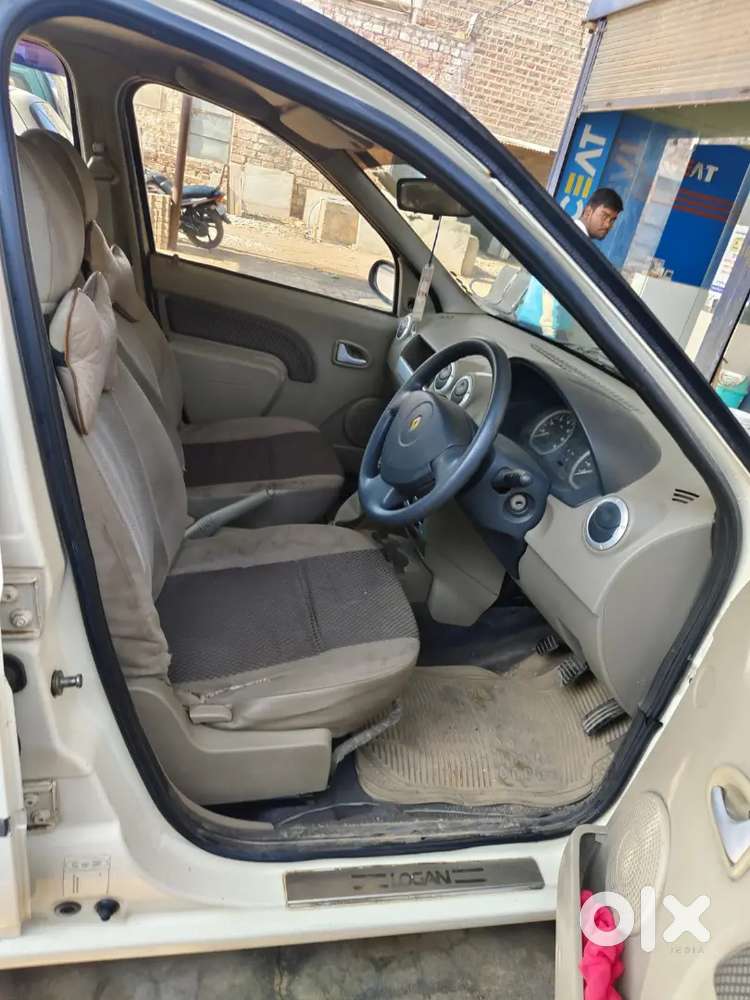 Mahindra  Logan Rc Renewal Up To March 2026 Genuine Car For Sale