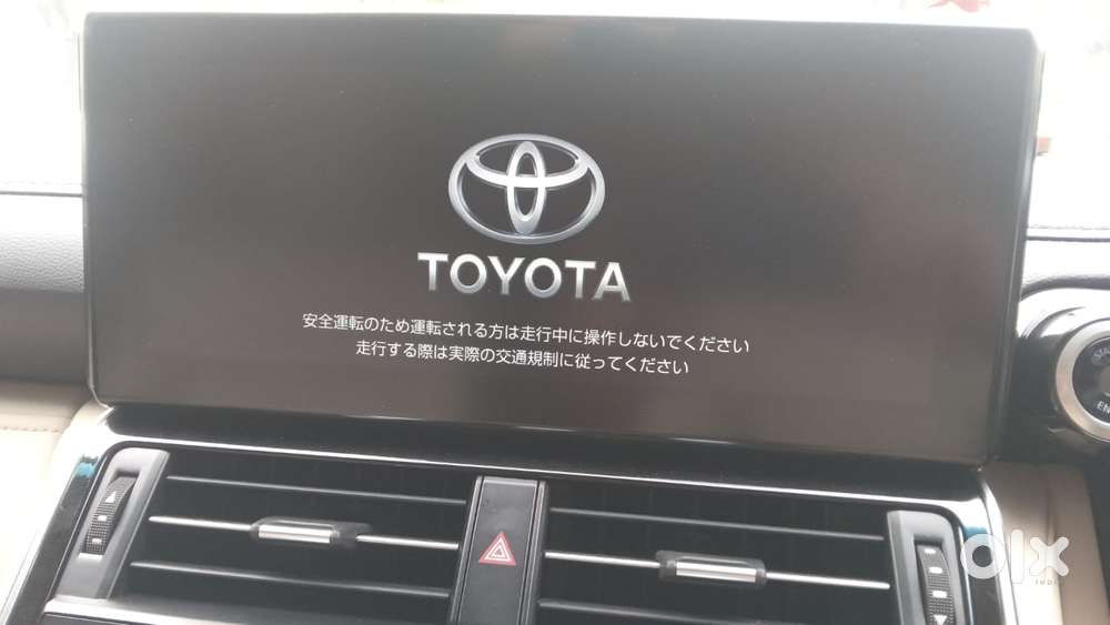 Toyota Land Cruiser Zx Petrol, 2025, Petrol