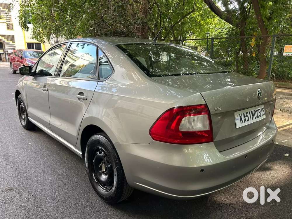 Skoda Rapid 2011-2013 1.6 Mpi Ambition Plus, 2012, Petrol