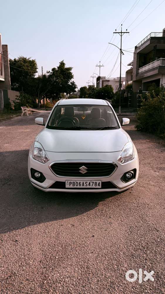 Maruti Suzuki Swift Dzire 1.2 Vxi Bsiv, 2018, Petrol
