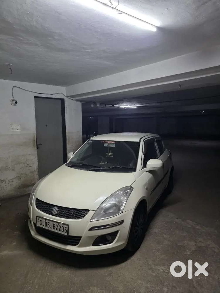 Maruti Suzuki Swift Lxi 2012 Car