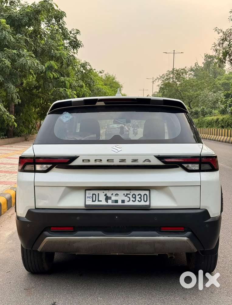 Maruti Suzuki Brezza 1.5 Lxi Cng, 2024, Cng & Hybrids