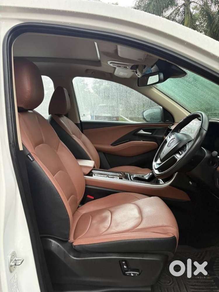 Mg Hector Plus Savvy Pro 1.5 Turbo Petrol Cvt 7 Str, 2023, Petrol