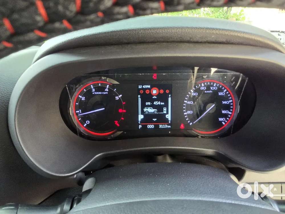 Thar 2024 Petrol 3000 Km Driven Brand New With 5 Lacks Accessories