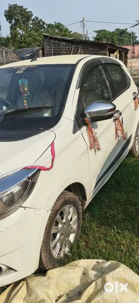 Tata Tiago Revotron Xz 2018