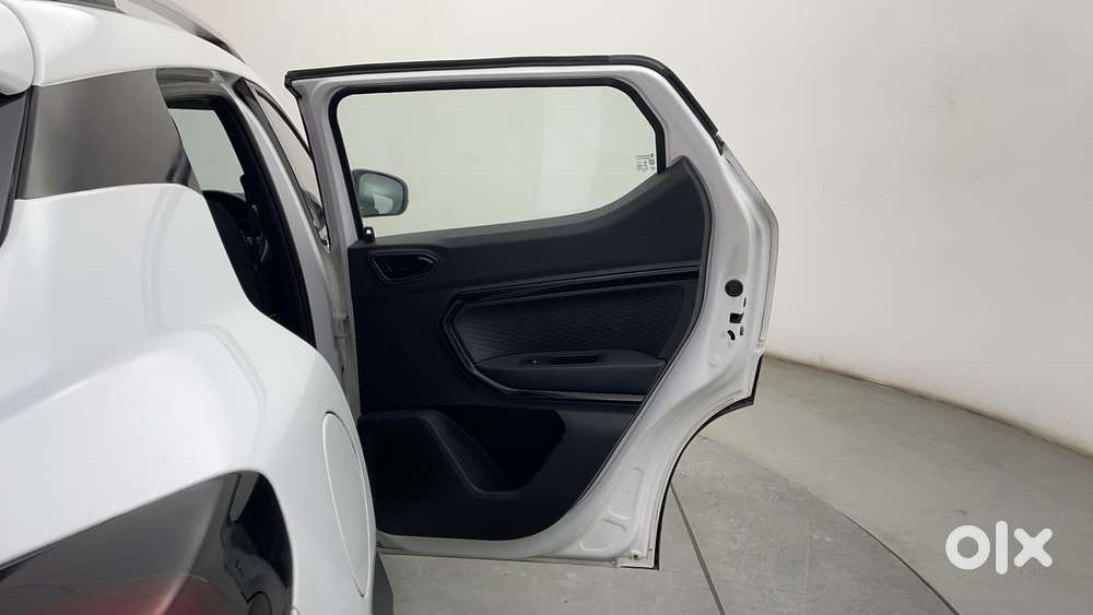 Renault Kiger Rxz Turbo Cvt, 2022, Petrol