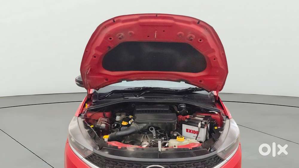 Tata Tiago 1.2 Revotron Xta, 2024, Petrol