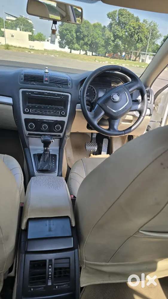 Skoda Laura 2.0 Tdi 2012