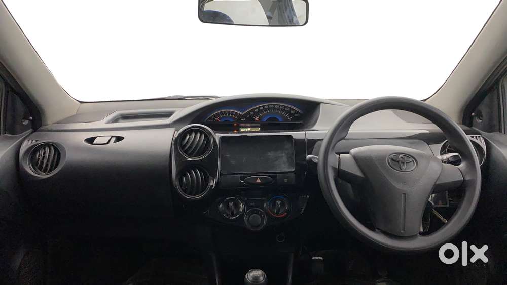 Toyota Etios Cross 1.2 G, 2014, Petrol