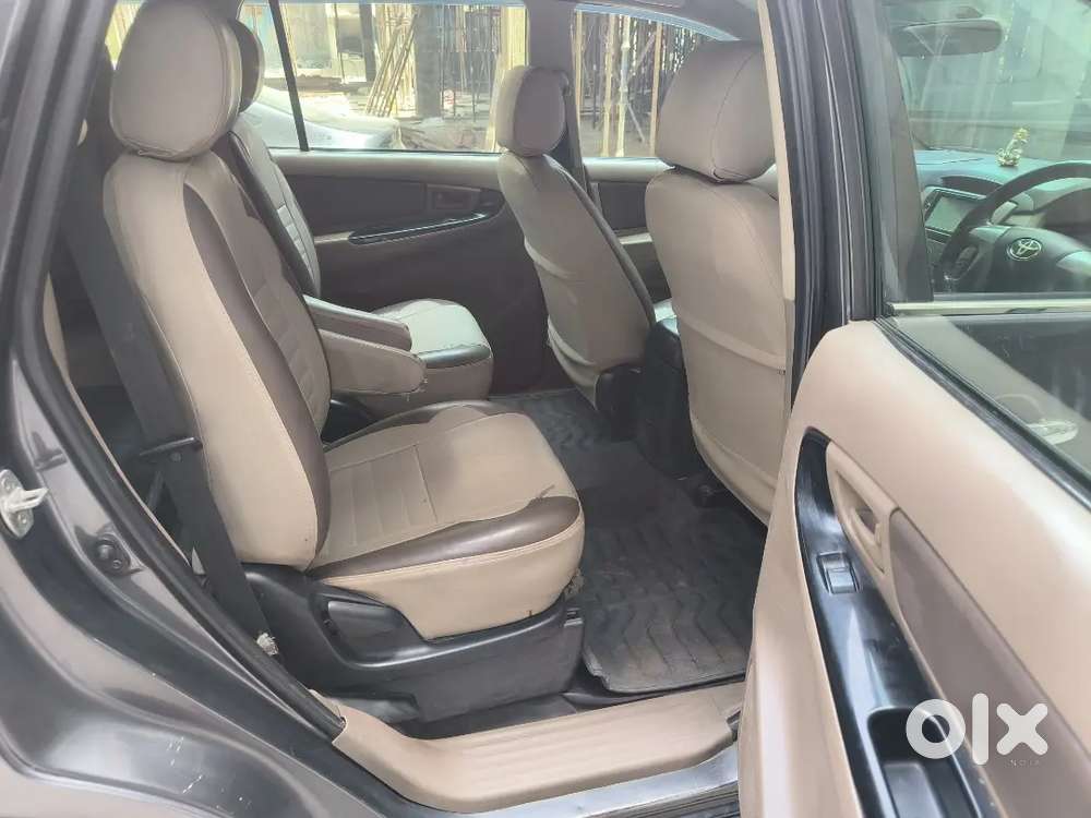 Toyota Innova 2015 Diesel Well Maintained