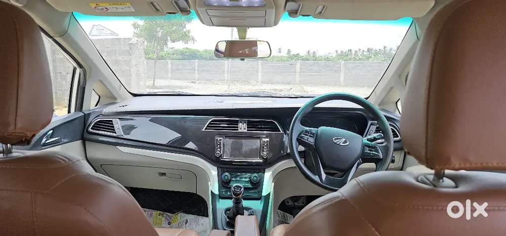 Mahindra Marazzo M6 Diesel 2018
