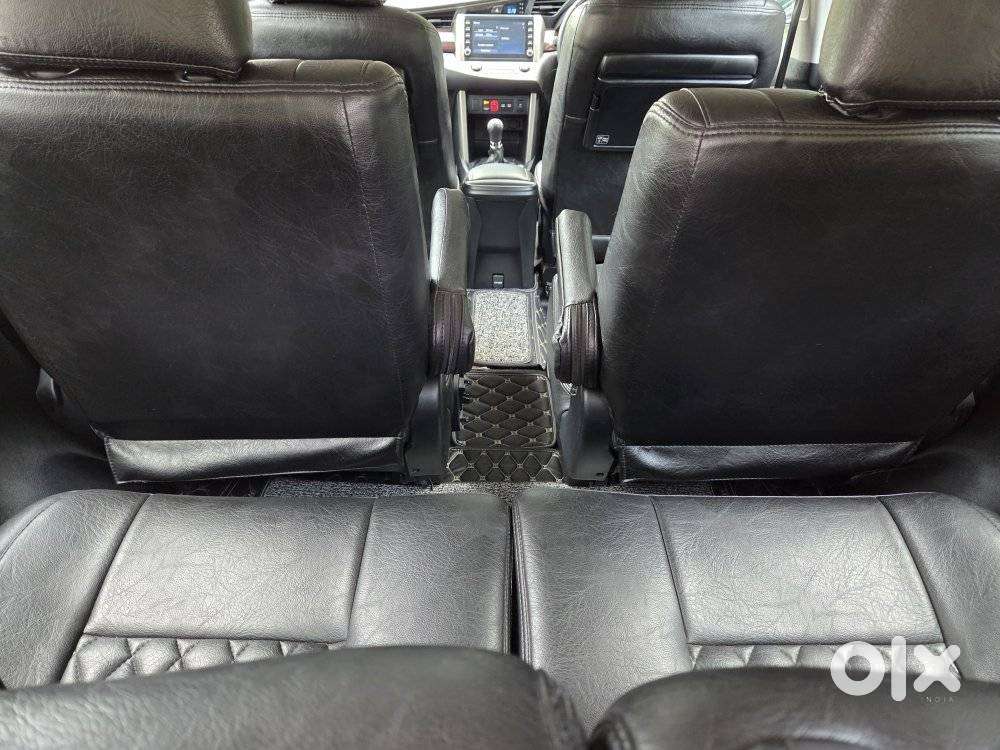 Toyota Innova Crysta 2.4 V, 2024, Diesel