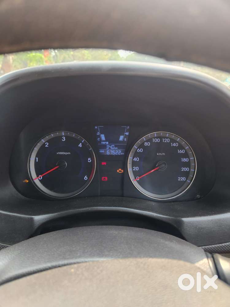 Hyundai Verna, 2014, Diesel