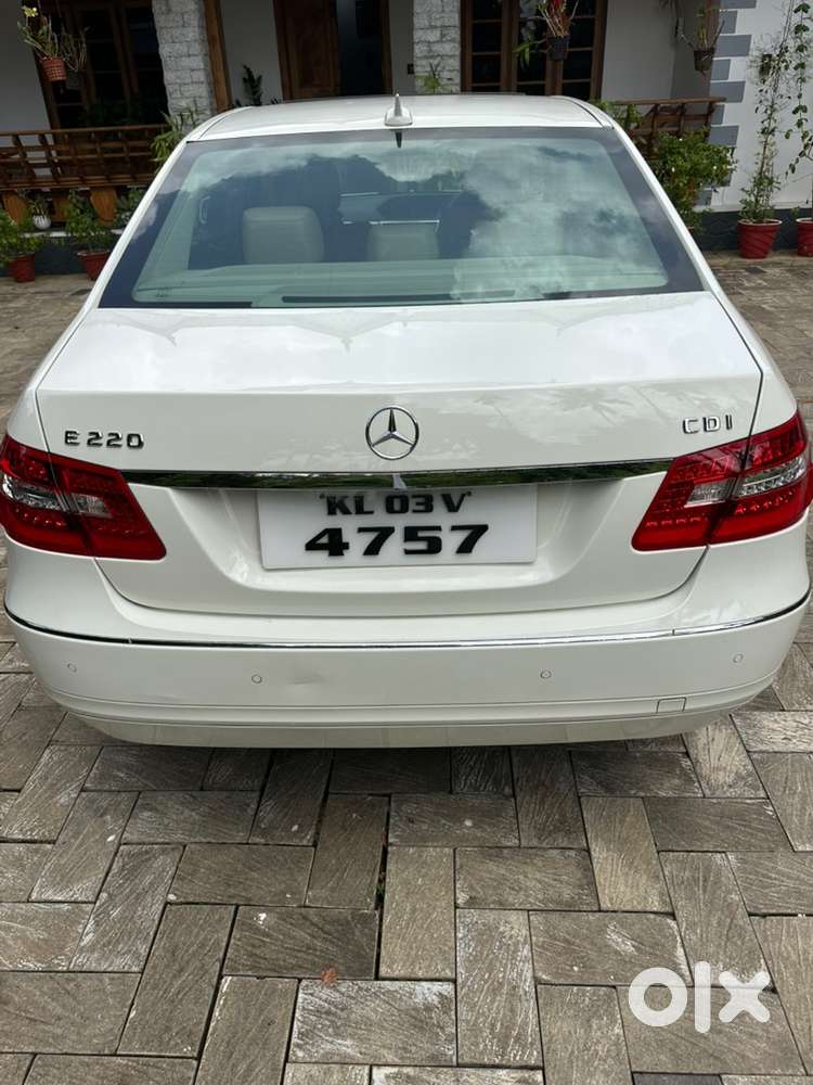 Mercedes-benz E-class 2012
