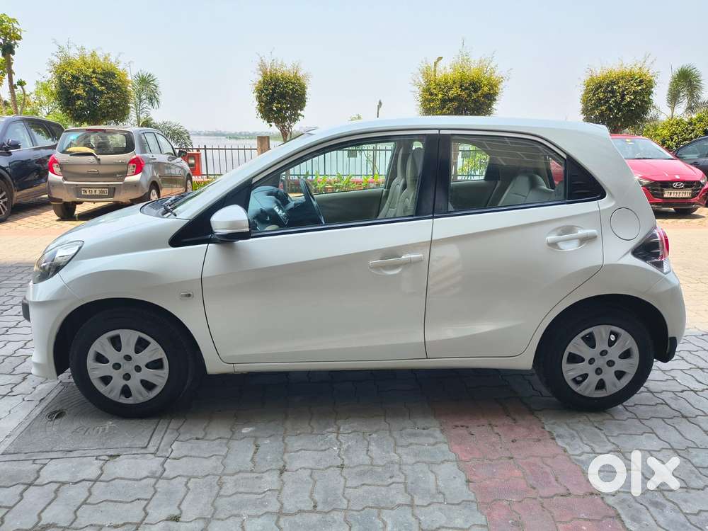 Honda Brio S Mt, 2015, Petrol