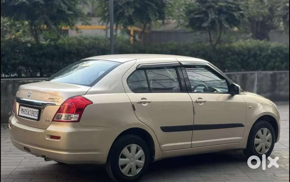 Maruti Suzuki Dzire 2011 Petrol 65000 Km Driven