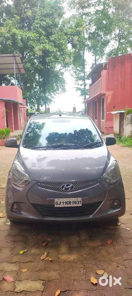 Hyundai Eon Sportz 2012