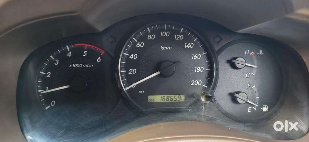 Toyota Innova 2.5 G (diesel) 8 Seater, 2015, Diesel