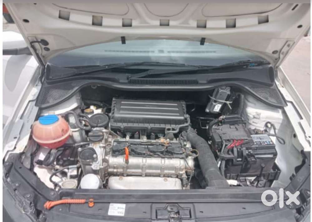 Volkswagen Vento 2010-2013 Petrol Highline At, 2013, Petrol