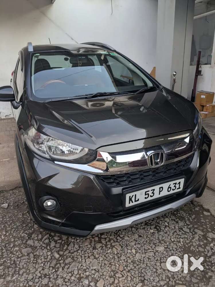Dealer Service Sparingly Used Honda Wr-v 2018 Diesel 40000 Km Driven